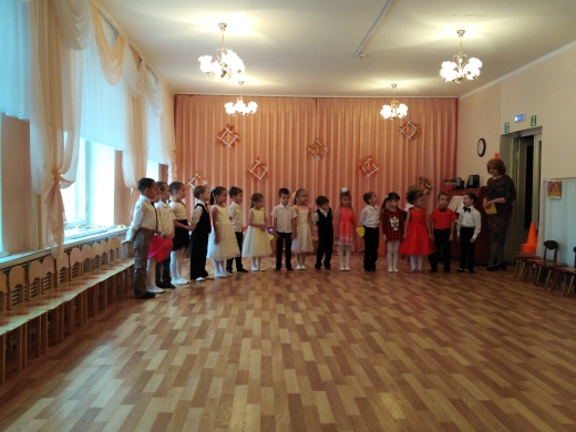 Осень в гости к нам пришла