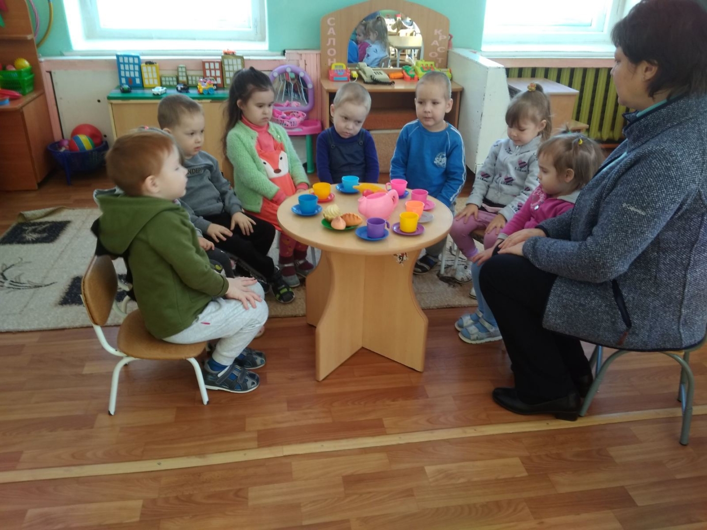 "Мамы всякие важны, мамы всякие нужны"